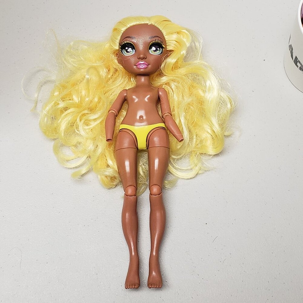 Rainbow High Doll Sunny Madison